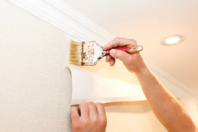 Pose de papier peint à Champillon — revêtements muraux et toiles de verre